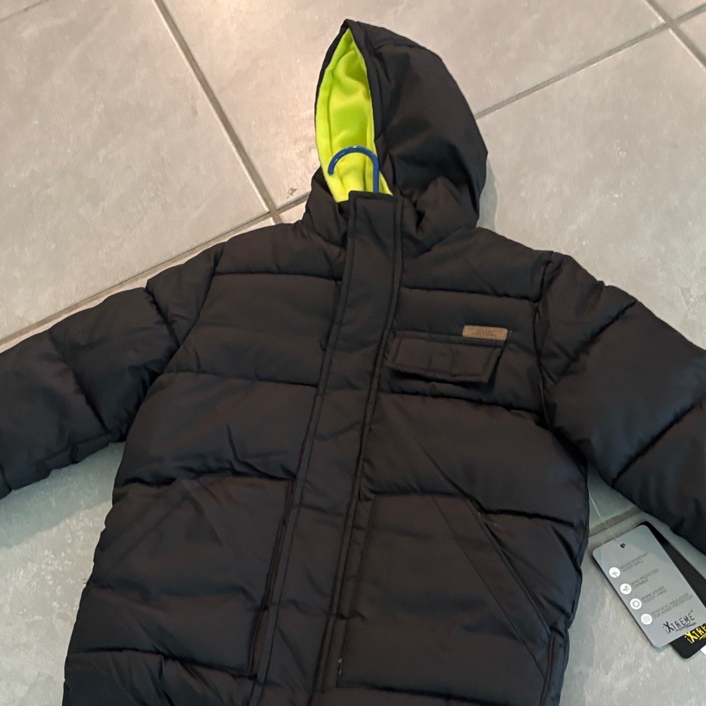 Stylish Black Kids Puffer Jacket with Neon Lining